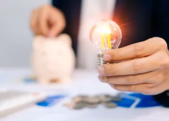 İş Yerinde Elektrik Tasarrufu Nasıl Yapılır?